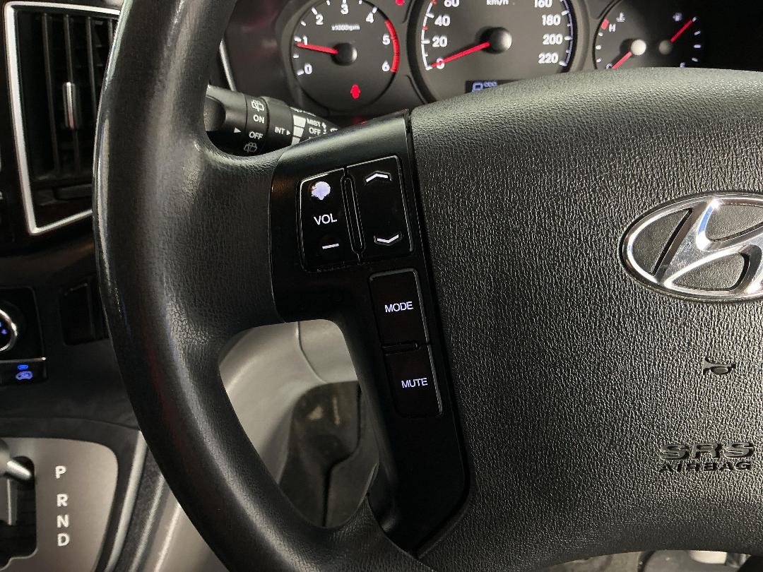 Photo '21' of Hyundai Iload Photo '21' of Hyundai Iload