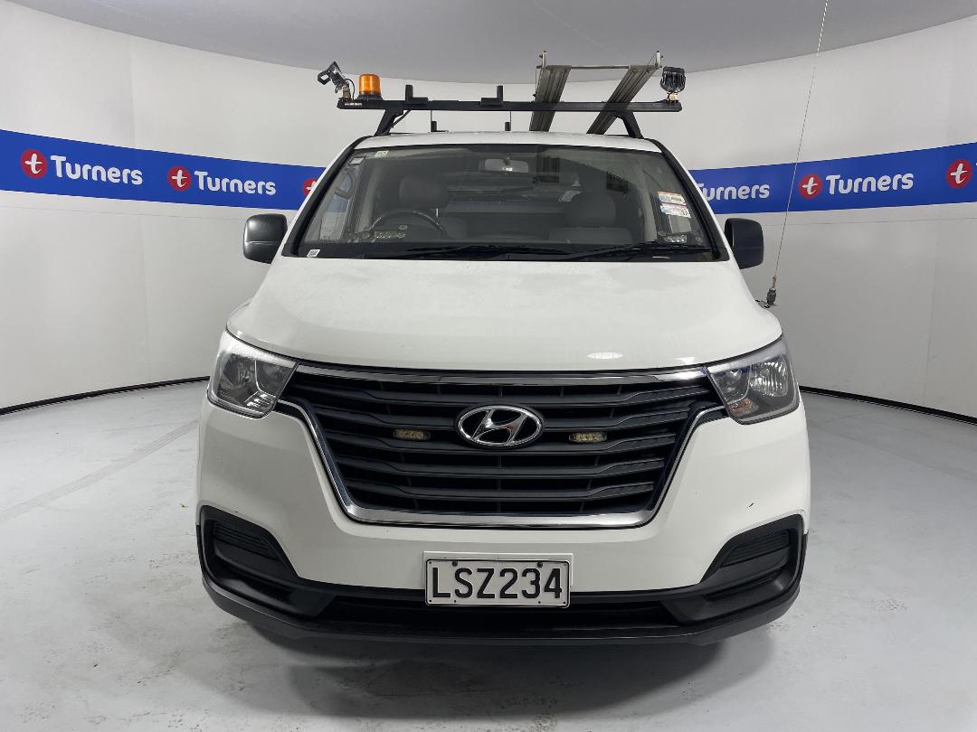 Photo '2' of Hyundai Iload