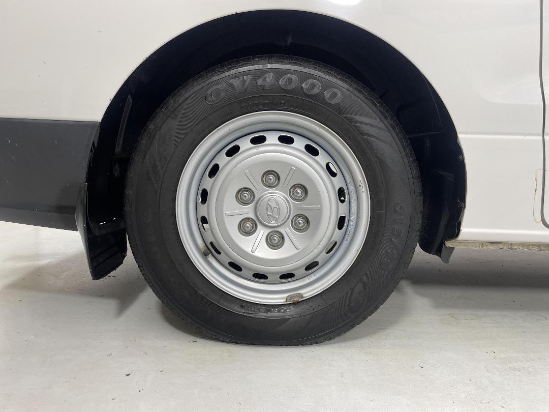 Photo '12' of Hyundai Iload