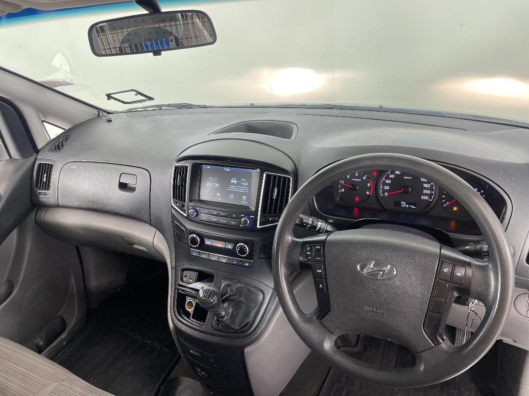 Photo '17' of Hyundai Iload