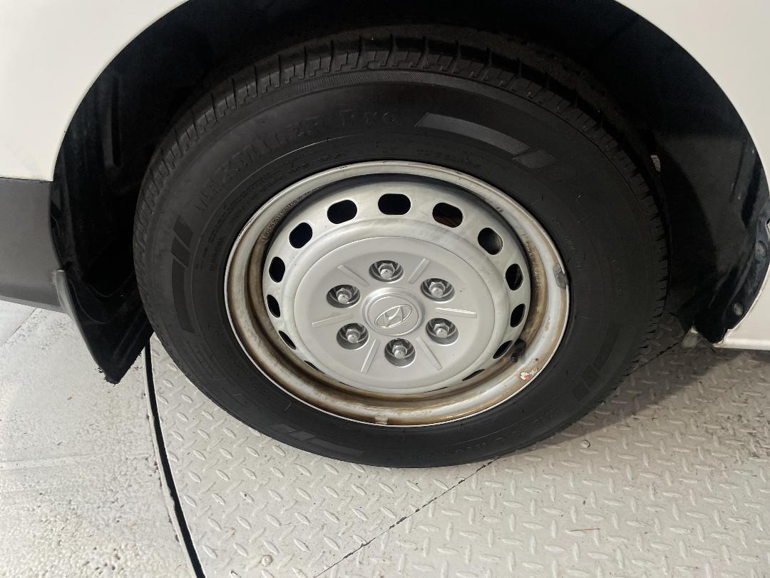 Photo '12' of Hyundai Iload