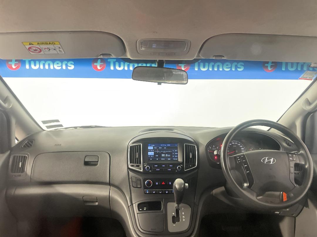 Photo '17' of Hyundai Iload