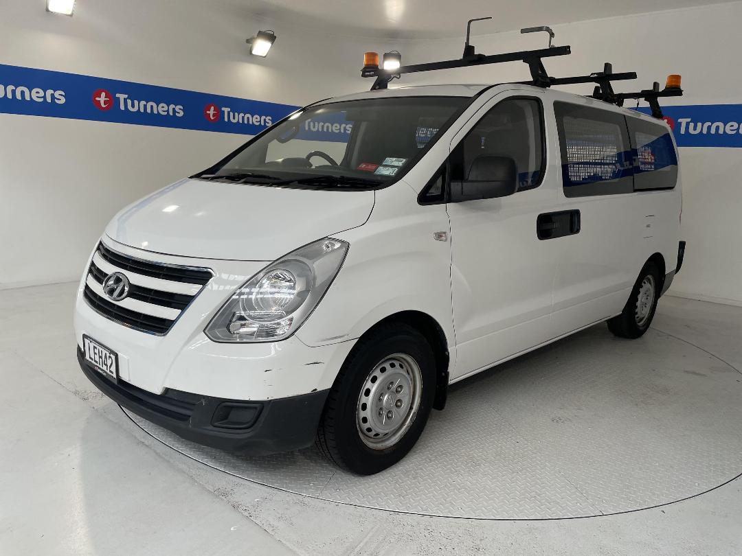 Photo '4' of Hyundai Iload Photo '4' of Hyundai Iload