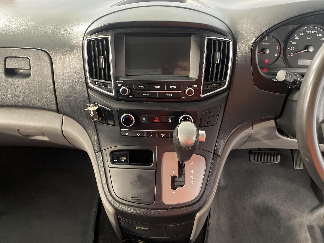 Photo '18' of Hyundai Iload Photo '18' of Hyundai Iload