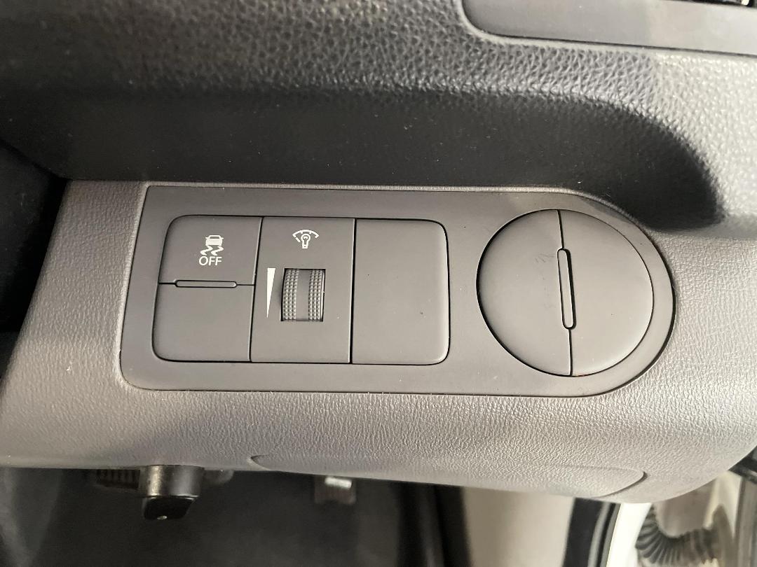 Photo '23' of Hyundai Iload Photo '23' of Hyundai Iload