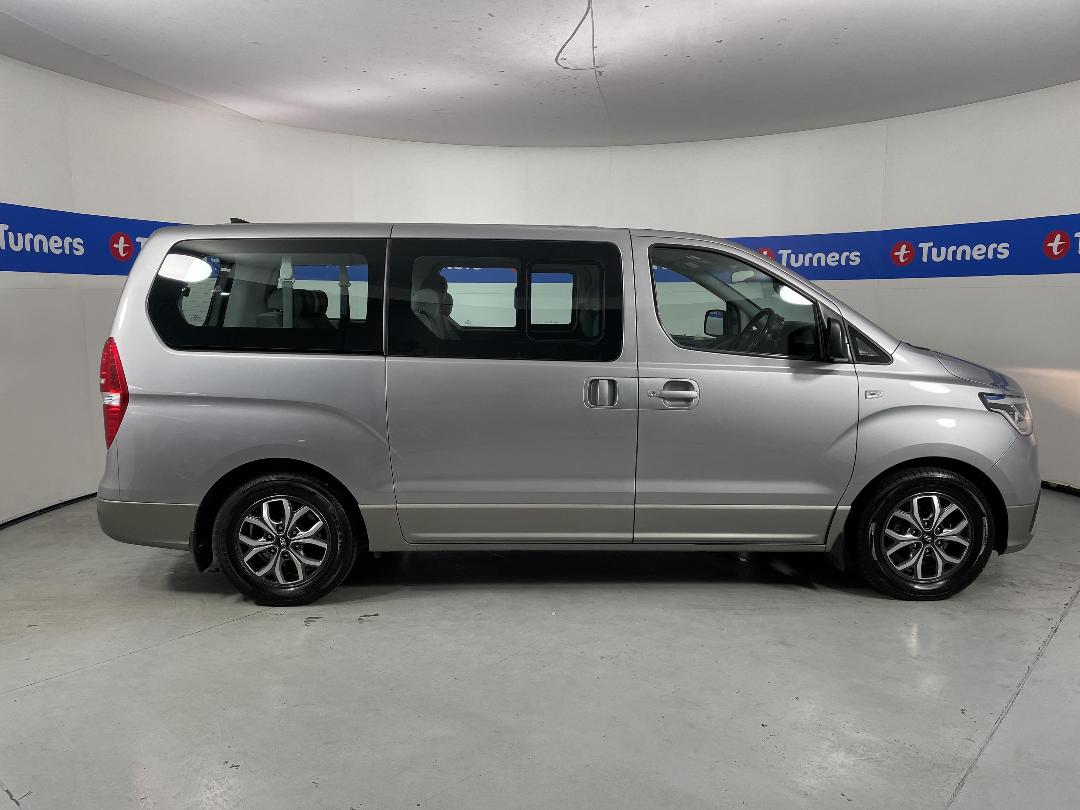 Photo '30' of Hyundai Imax Photo '30' of Hyundai Imax