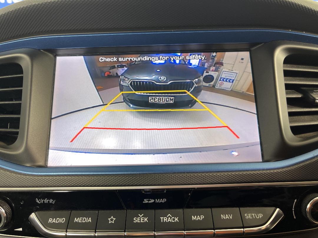 Photo '27' of Hyundai Ioniq Photo '27' of Hyundai Ioniq