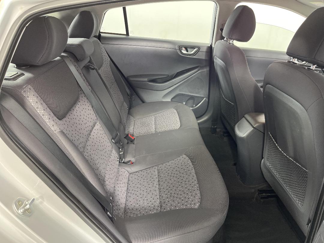 Photo '20' of Hyundai Ioniq