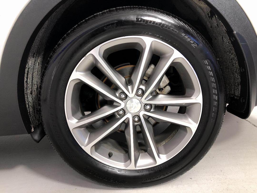 Photo '11' of Hyundai Santa FE Photo '11' of Hyundai Santa FE