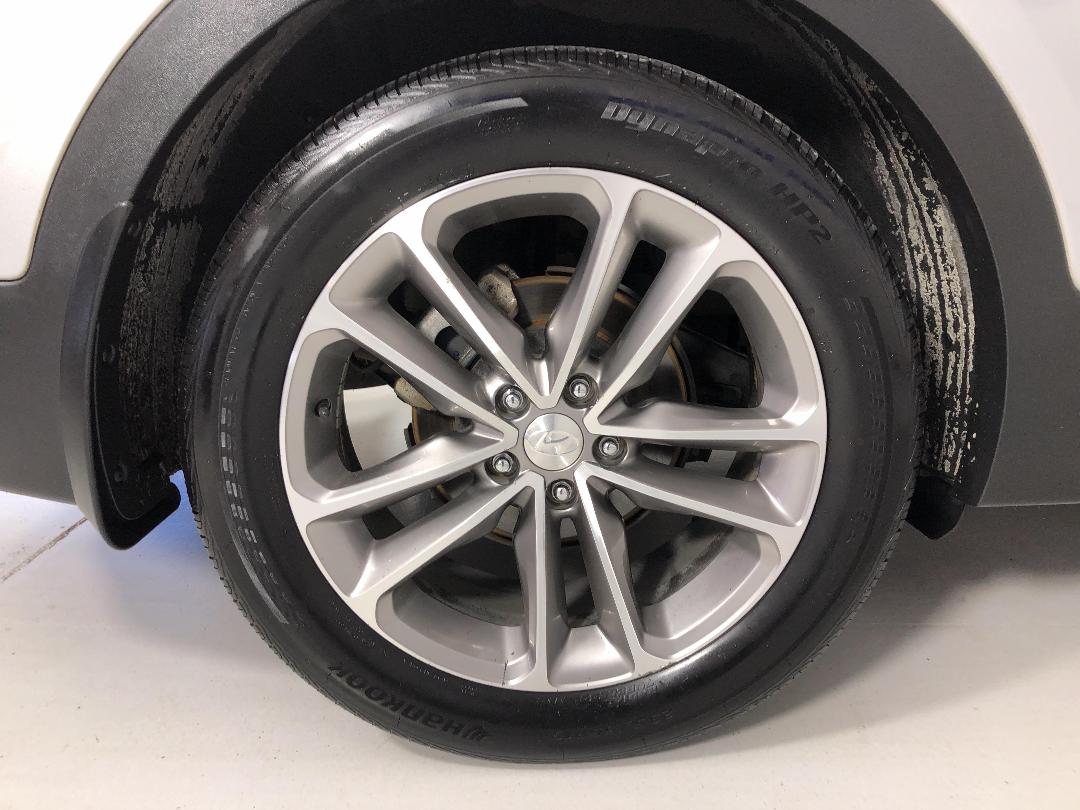 Photo '12' of Hyundai Santa FE Photo '12' of Hyundai Santa FE