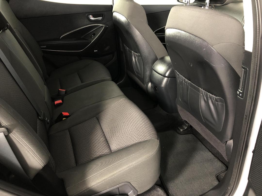 Photo '20' of Hyundai Santa FE Photo '20' of Hyundai Santa FE