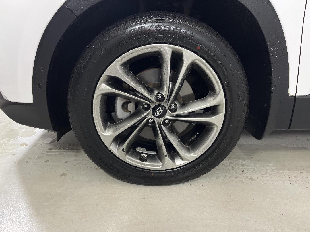 Photo '10' of Hyundai Santa FE