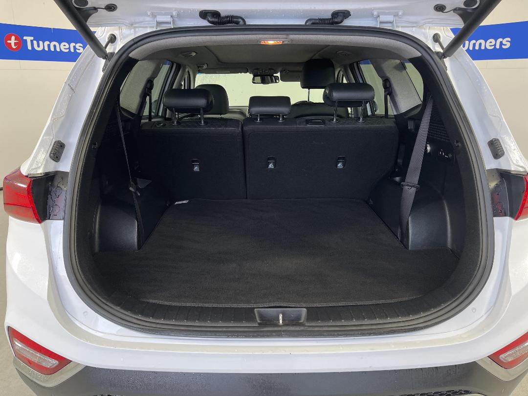 Photo '14' of Hyundai Santa FE