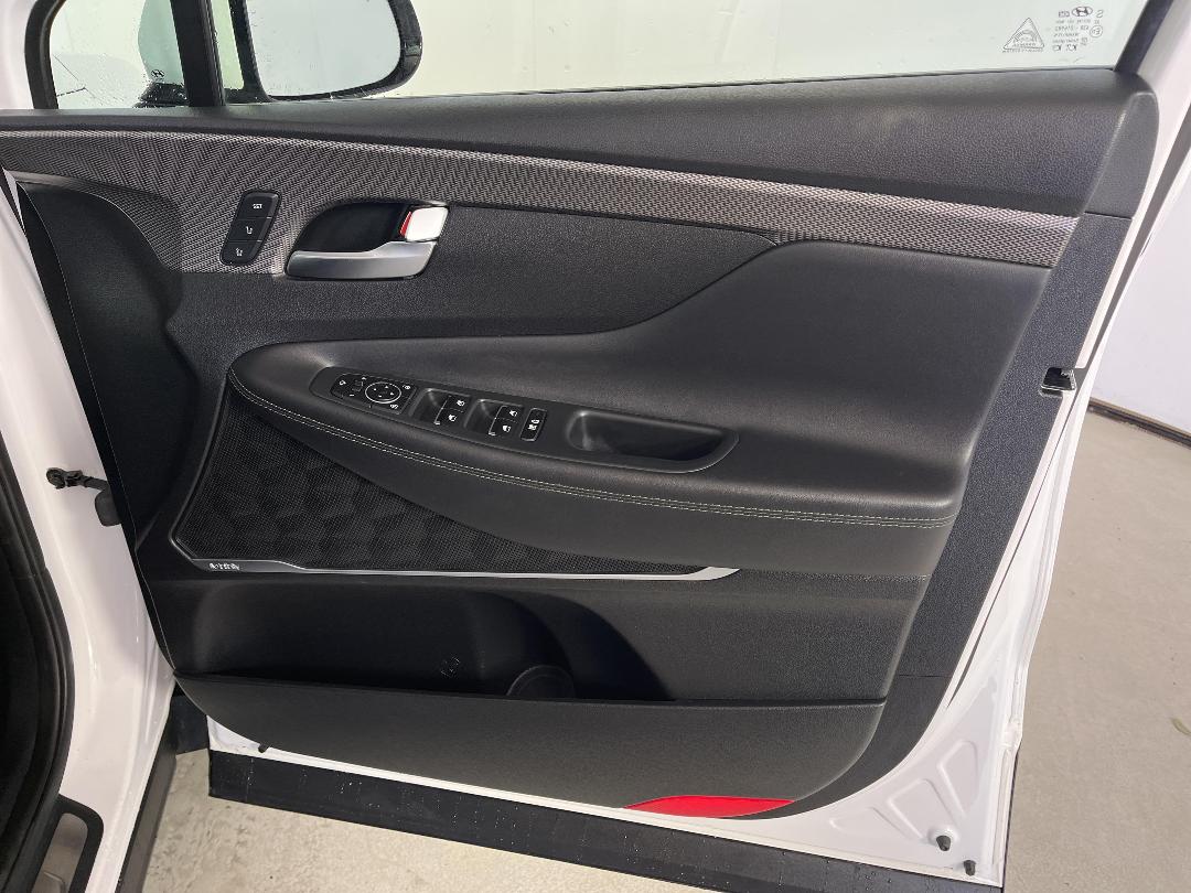 Photo '15' of Hyundai Santa FE