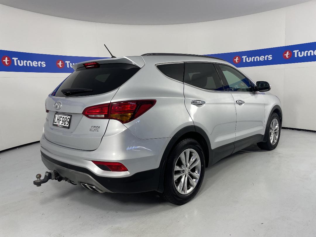 Photo '7' of Hyundai Santa FE Photo '7' of Hyundai Santa FE