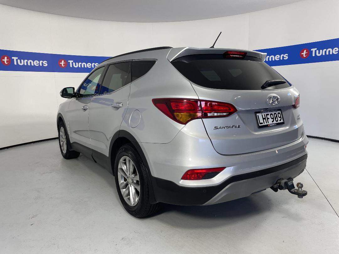 Photo '5' of Hyundai Santa FE Photo '5' of Hyundai Santa FE