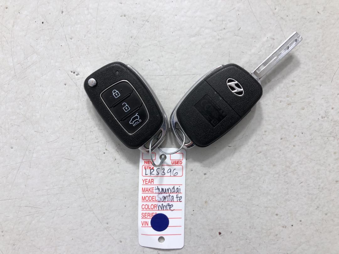 Photo '22' of Hyundai Santa FE Photo '22' of Hyundai Santa FE