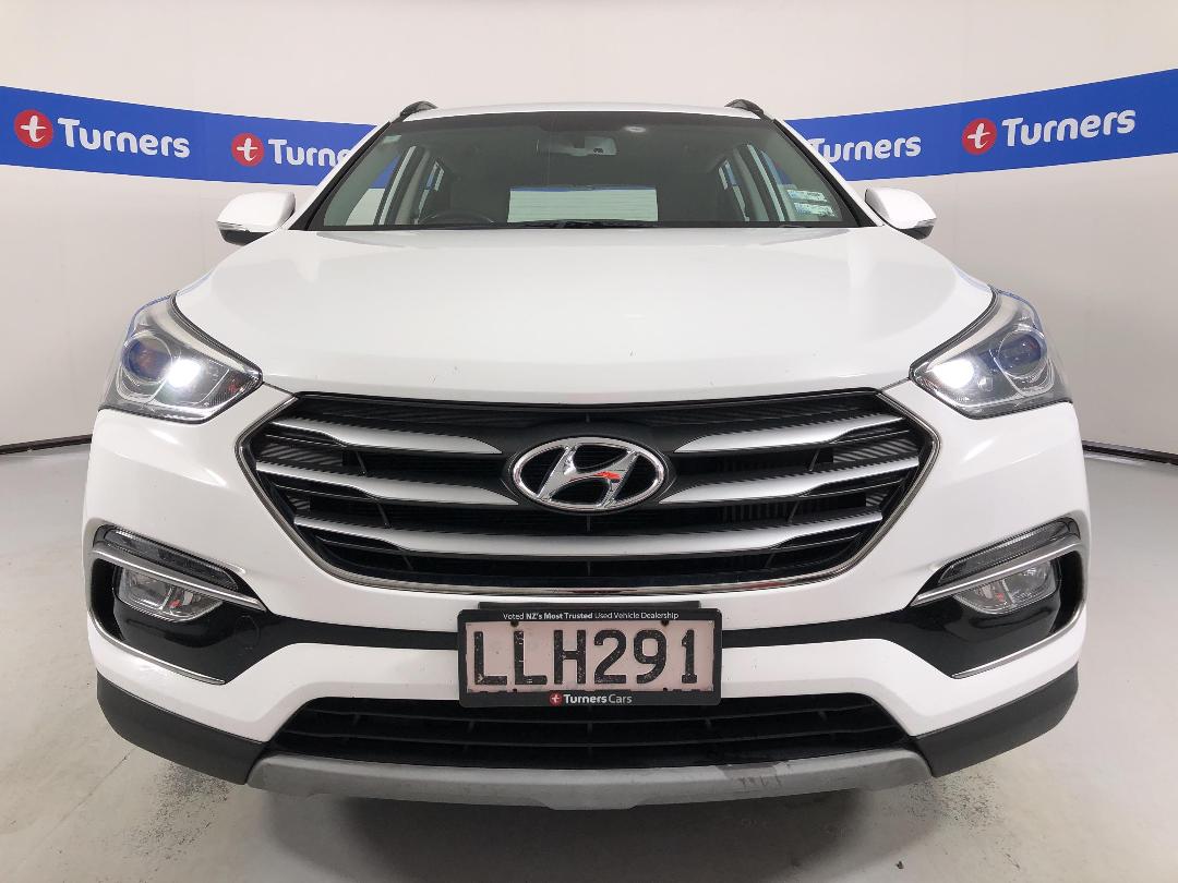 Photo '2' of Hyundai Santa FE