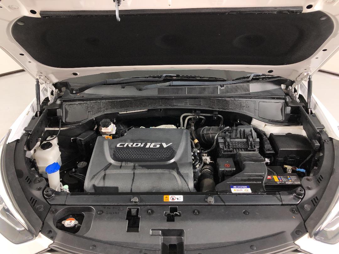 Photo '13' of Hyundai Santa FE