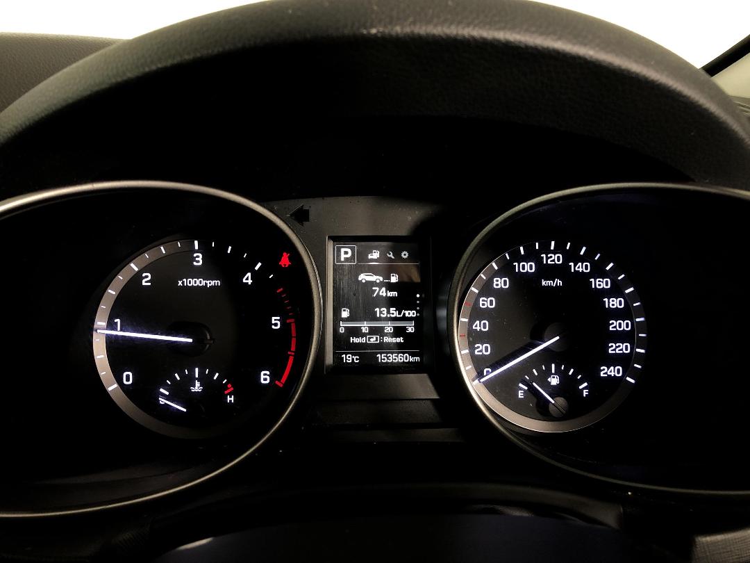 Photo '21' of Hyundai Santa FE