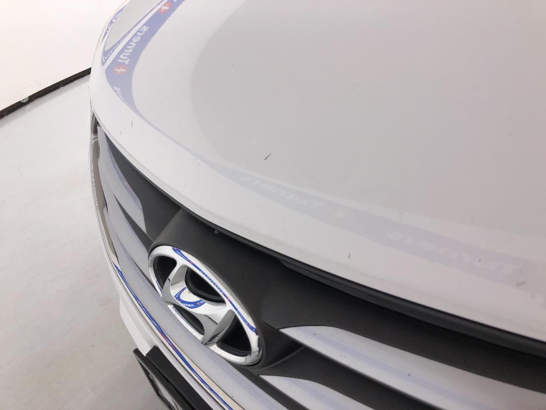 Photo '23' of Hyundai Santa FE