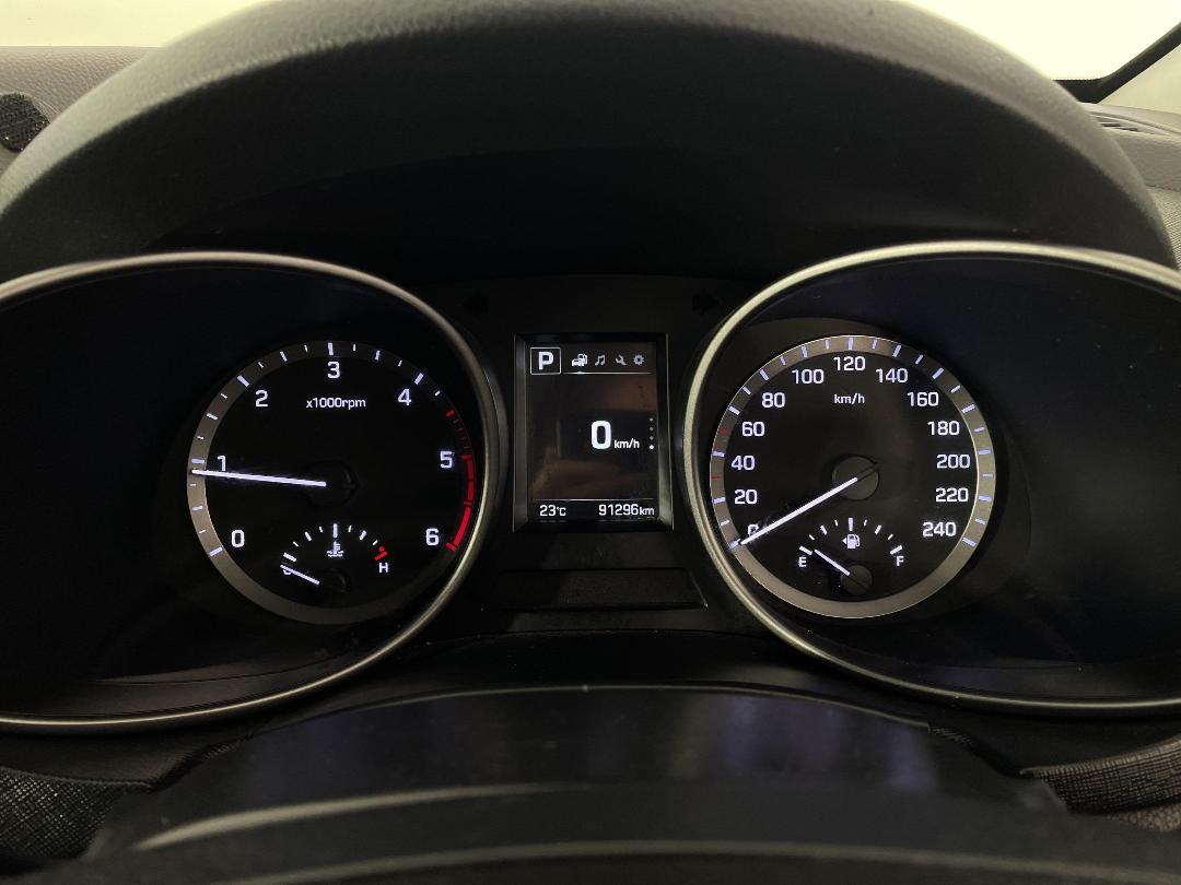 Photo '21' of Hyundai Santa FE