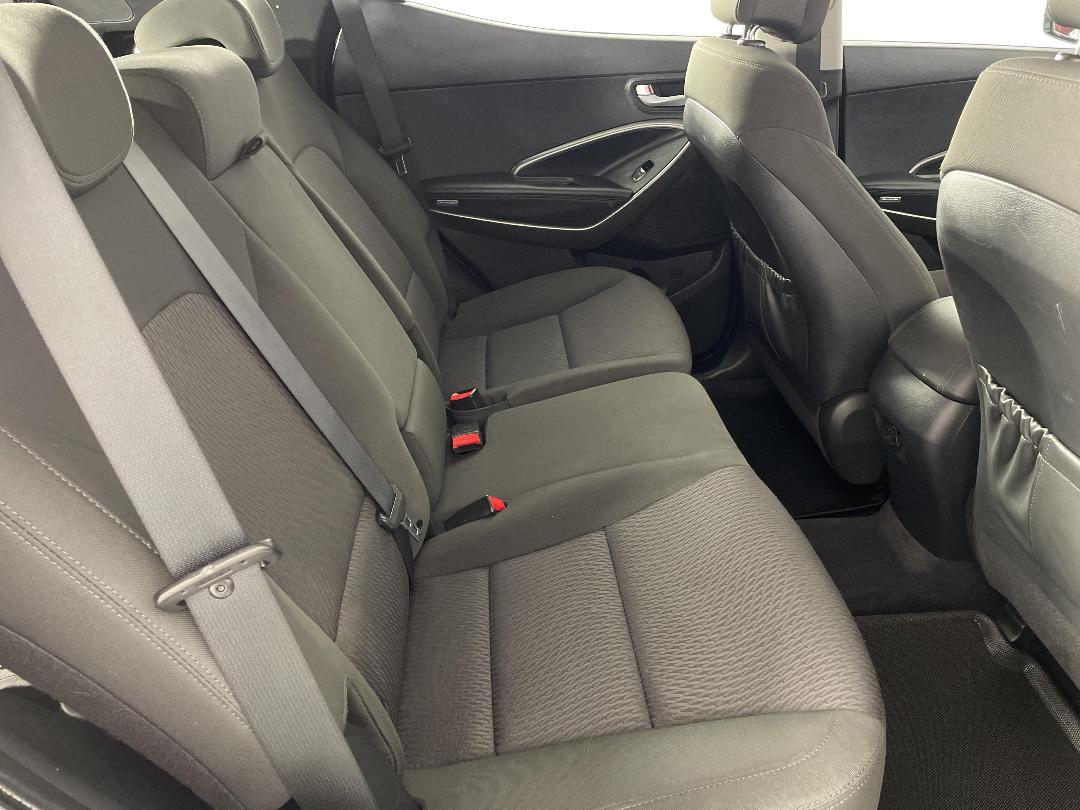 Photo '20' of Hyundai Santa FE