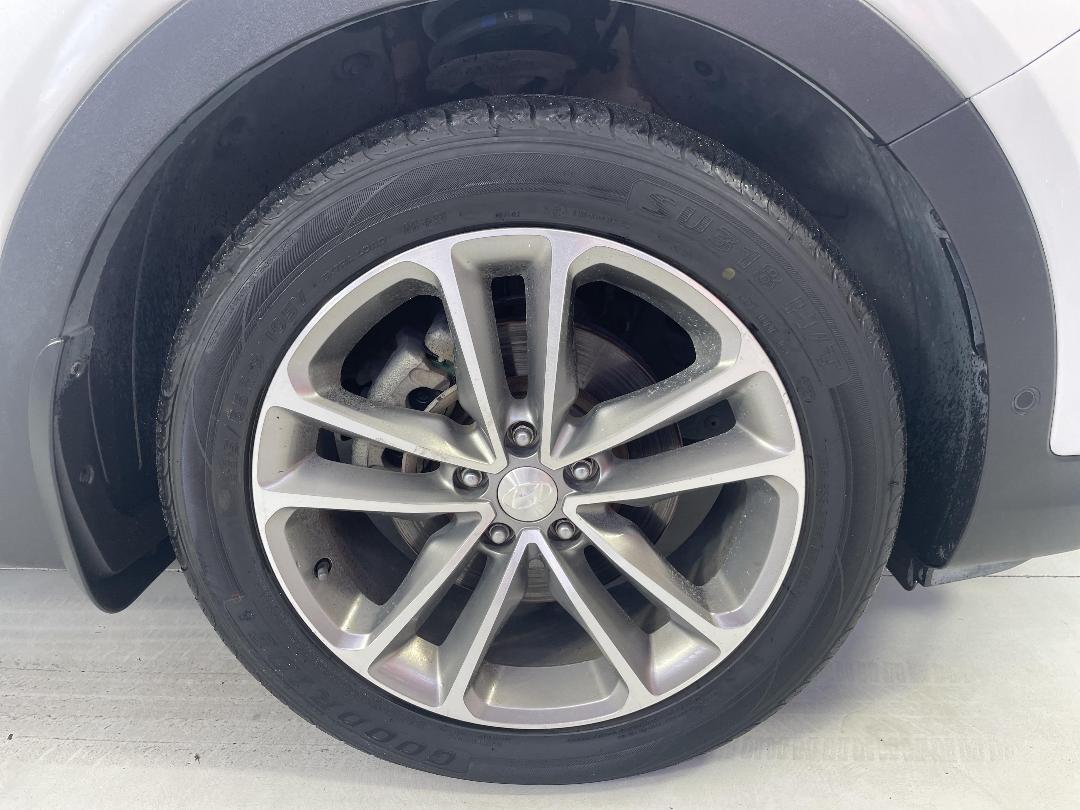 Photo '9' of Hyundai Santa FE Photo '9' of Hyundai Santa FE