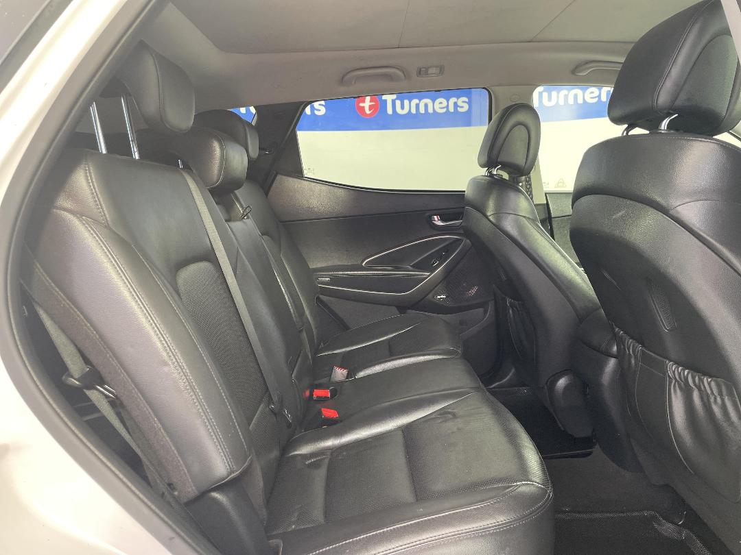 Photo '20' of Hyundai Santa FE Photo '20' of Hyundai Santa FE