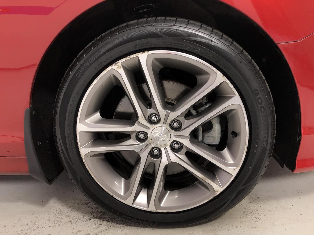 Photo '9' of Hyundai Sonata