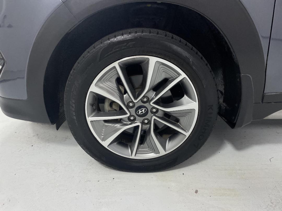 Photo '10' of Hyundai Tucson