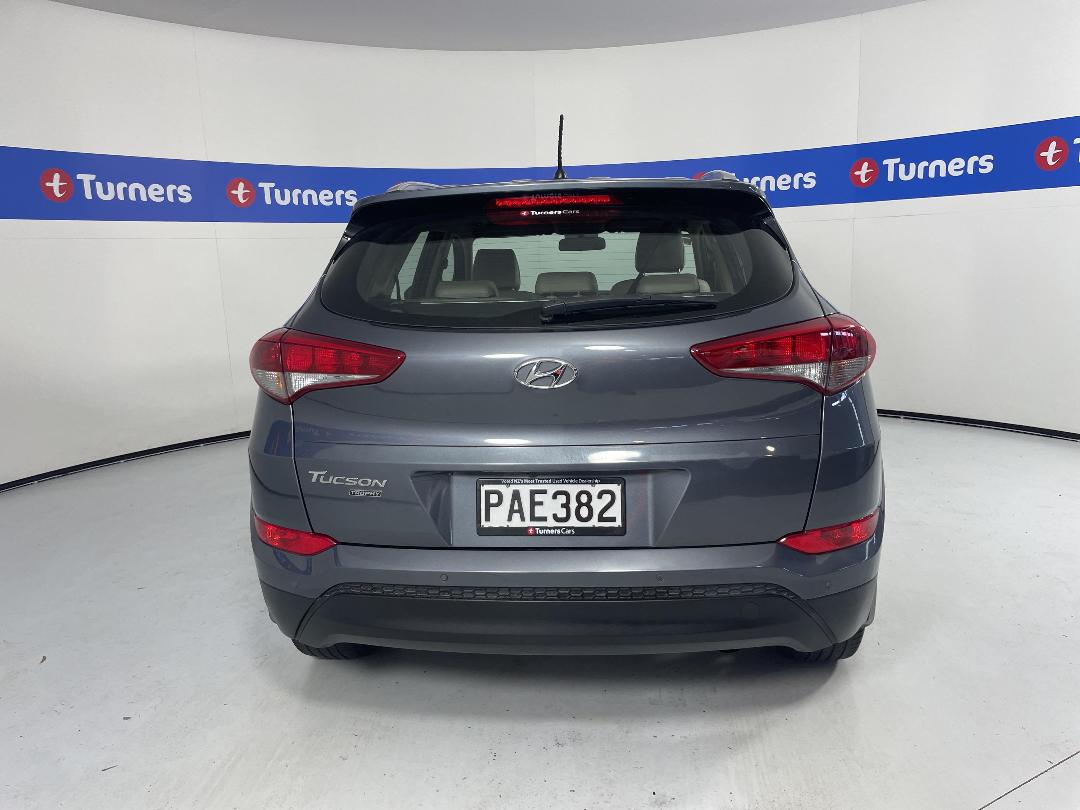 Photo '6' of Hyundai Tucson