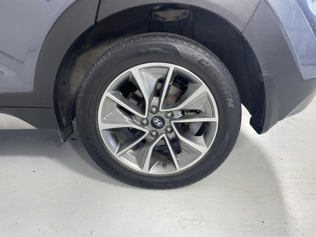 Photo '11' of Hyundai Tucson