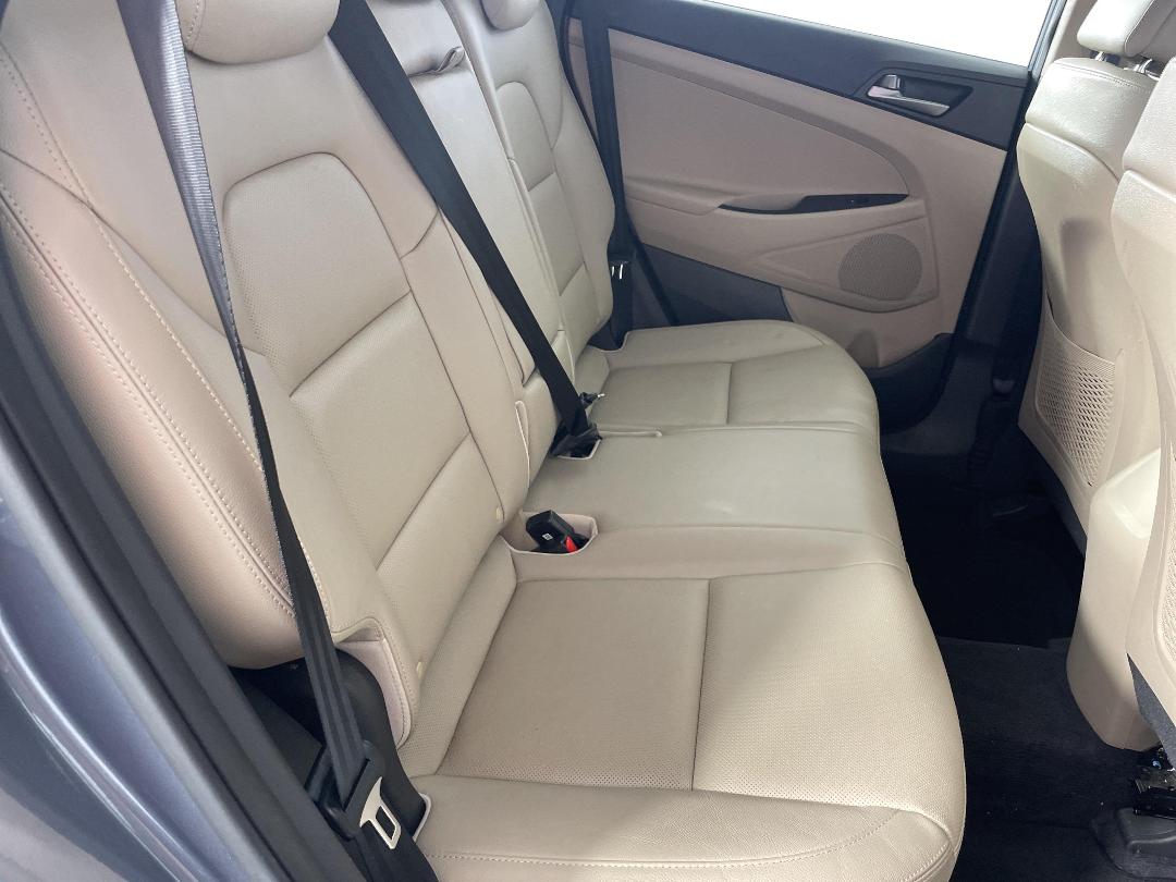 Photo '20' of Hyundai Tucson