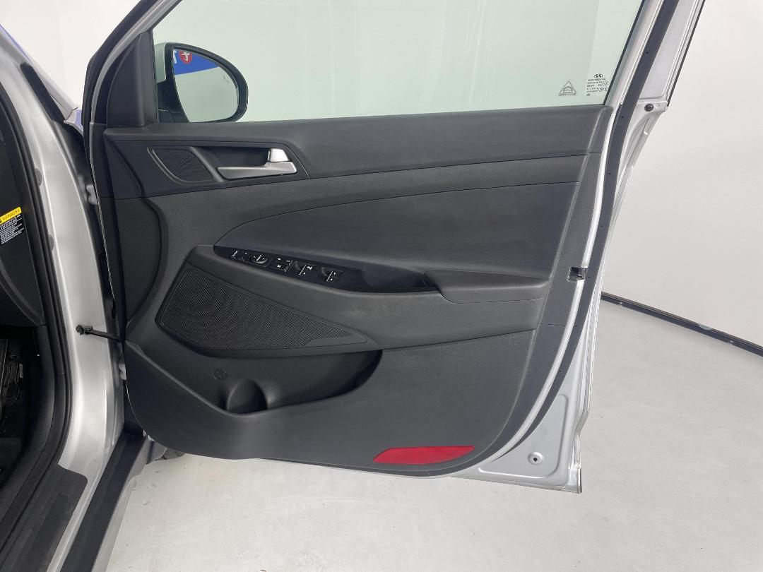 Photo '15' of Hyundai Tucson