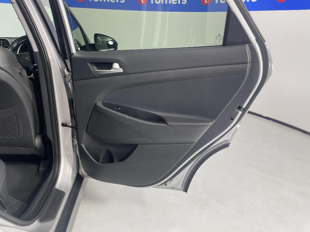 Photo '19' of Hyundai Tucson