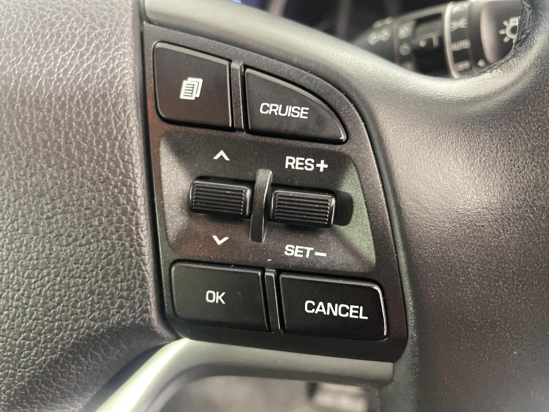 Photo '24' of Hyundai Tucson