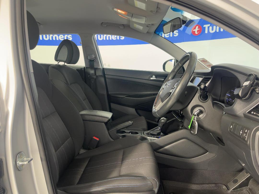 Photo '16' of Hyundai Tucson