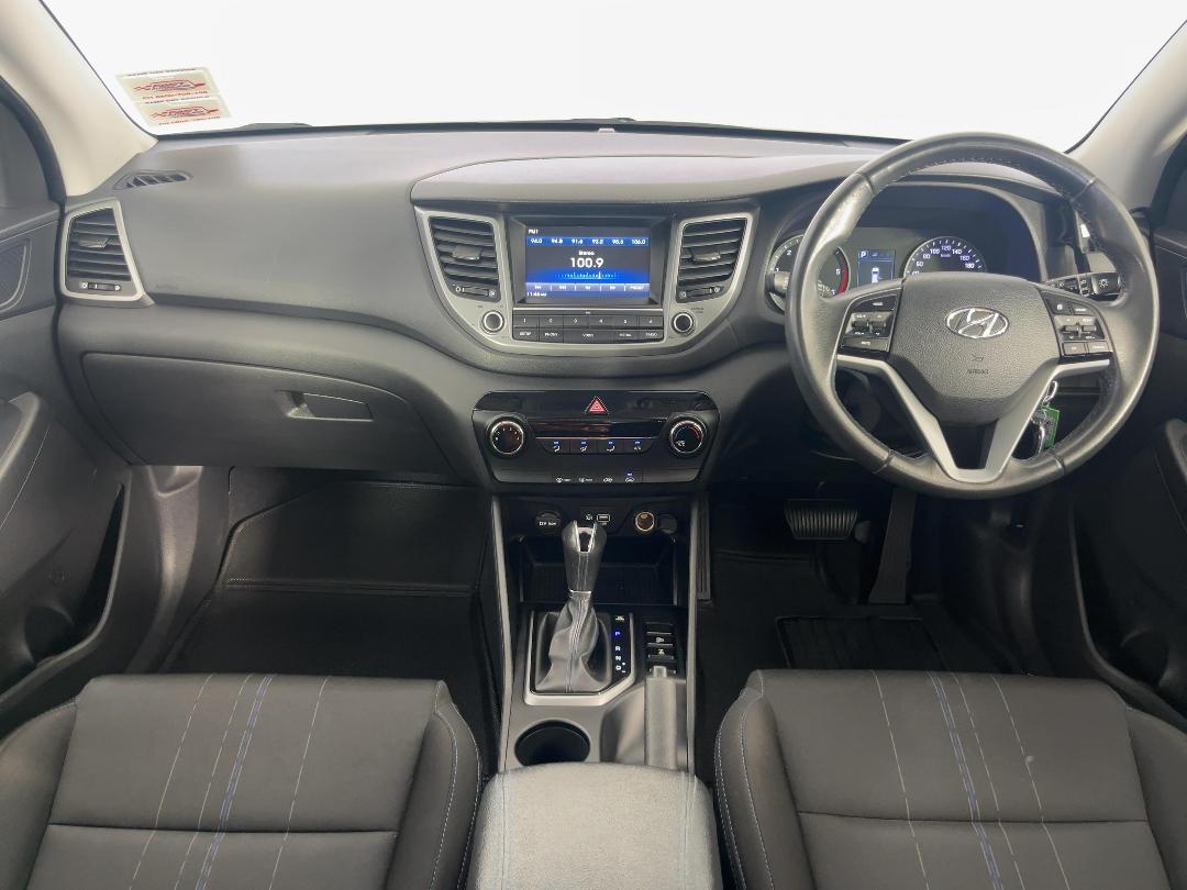 Photo '17' of Hyundai Tucson