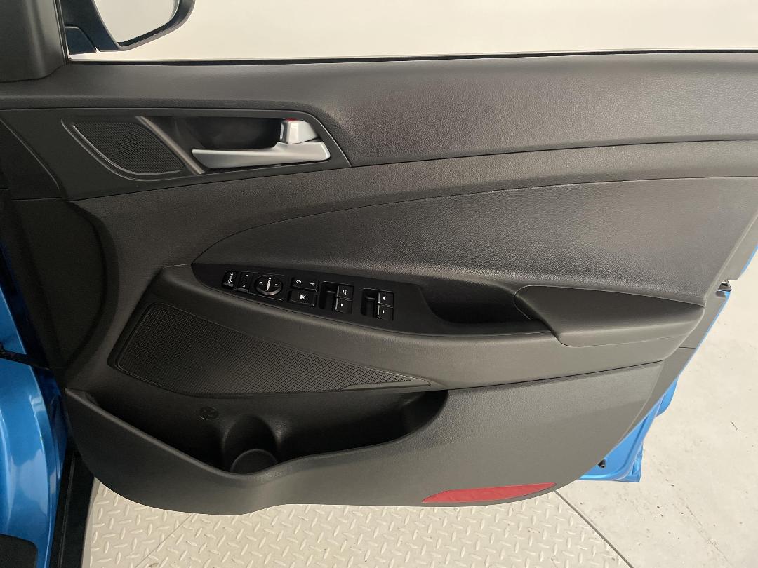 Photo '15' of Hyundai Tucson