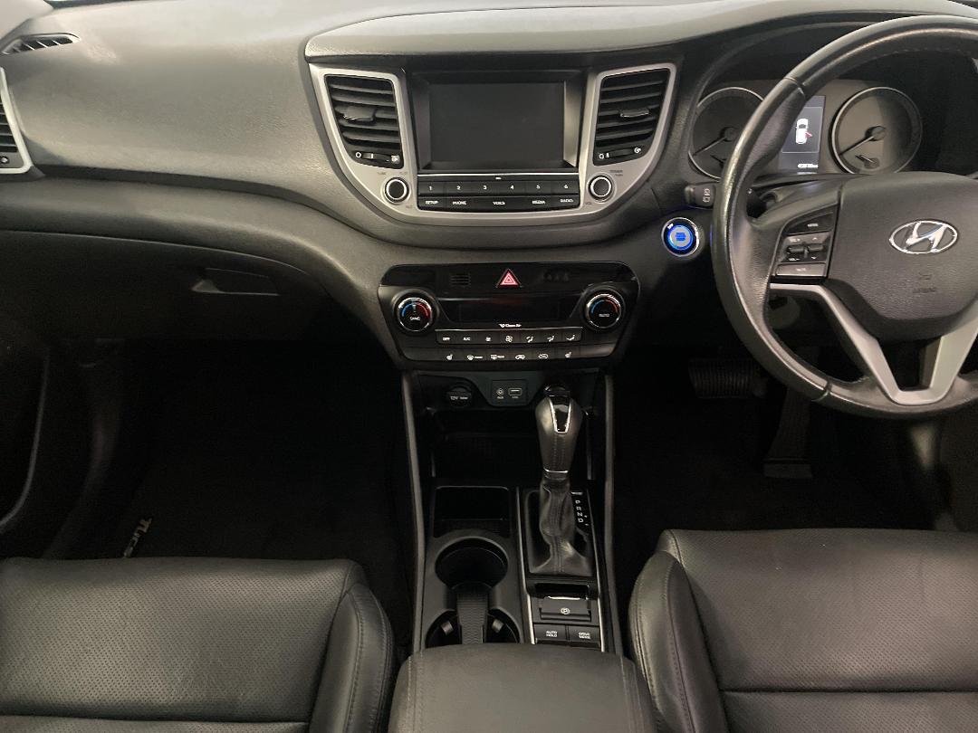 Photo '18' of Hyundai Tucson