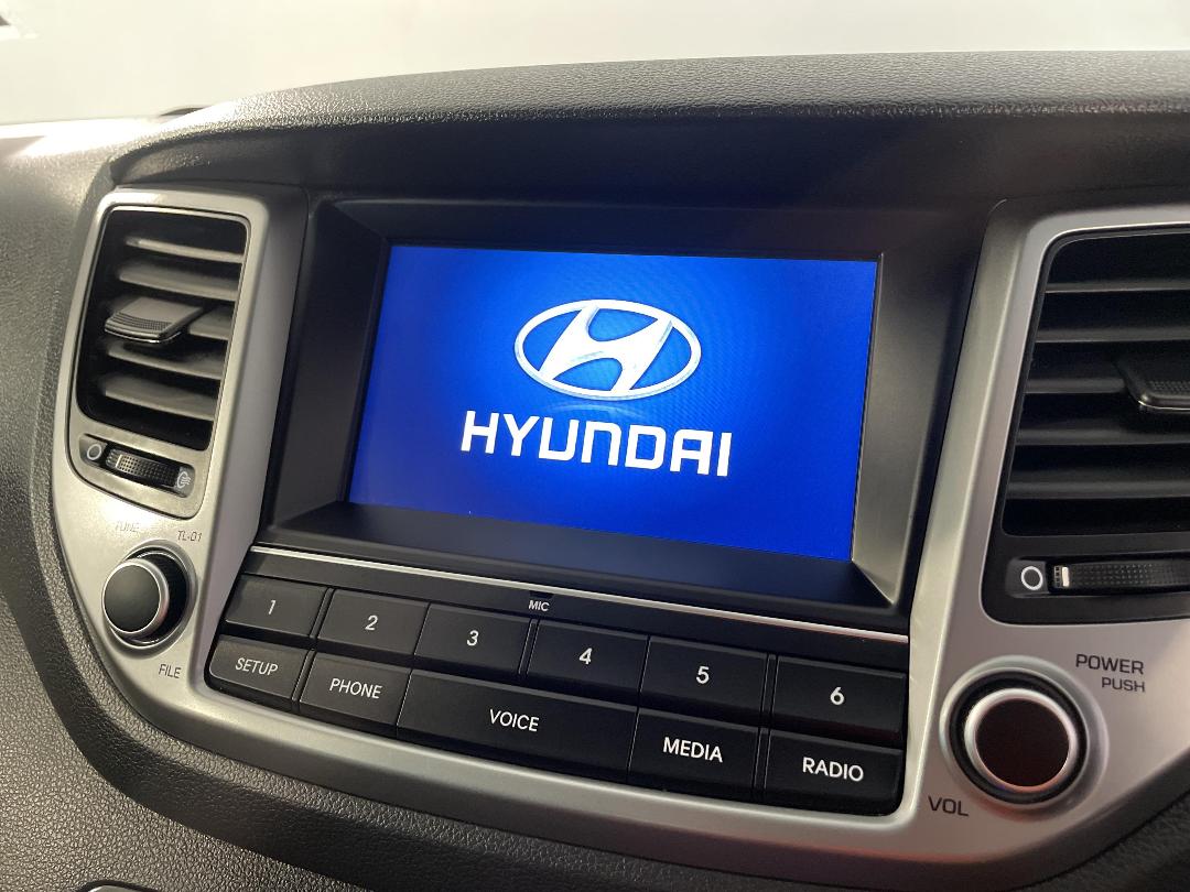 Photo '29' of Hyundai Tucson