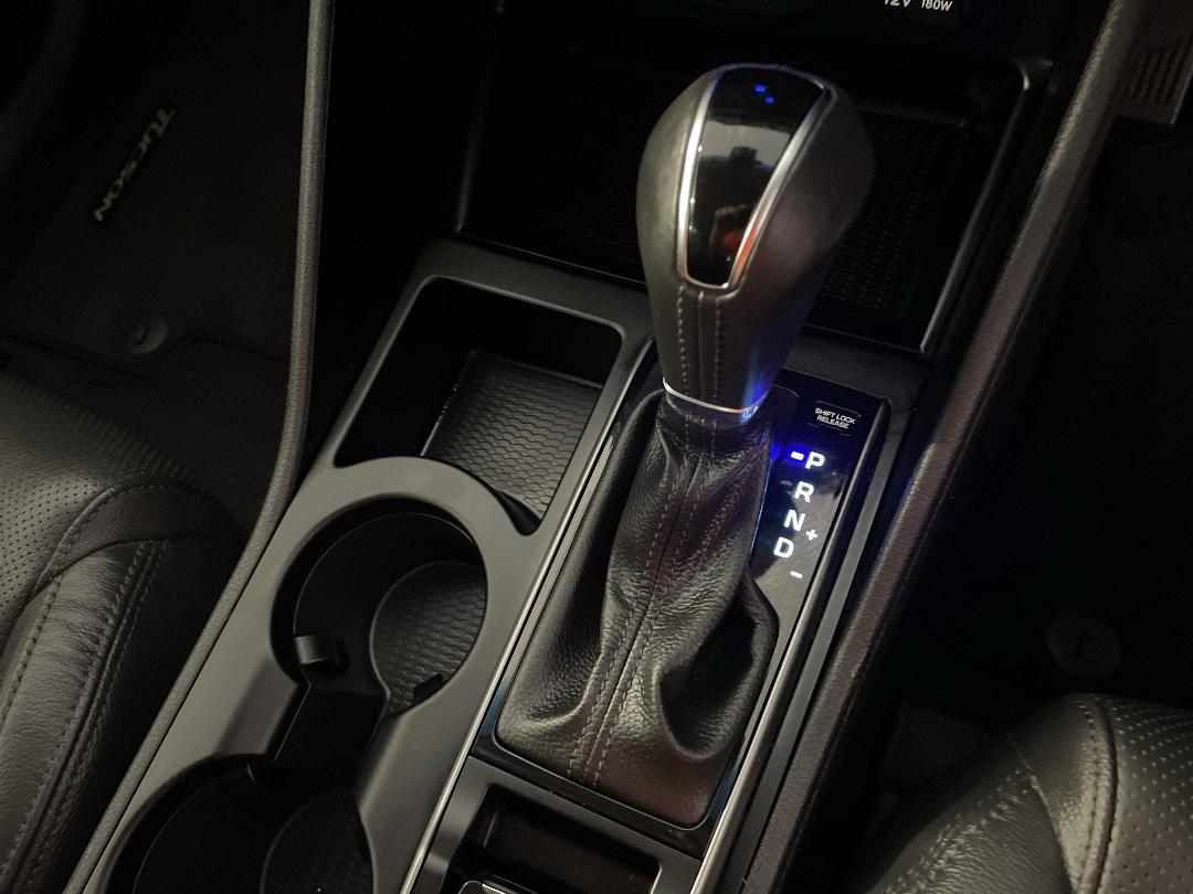 Photo '32' of Hyundai Tucson