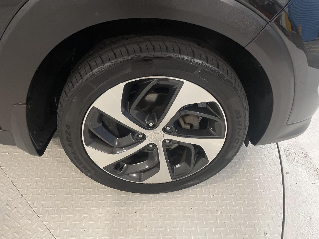 Photo '9' of Hyundai Tucson Photo '9' of Hyundai Tucson