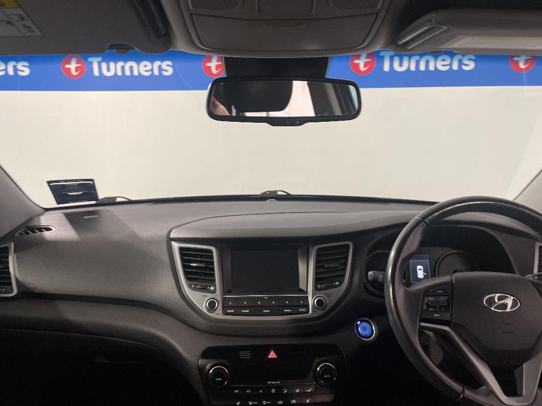 Photo '17' of Hyundai Tucson Photo '17' of Hyundai Tucson