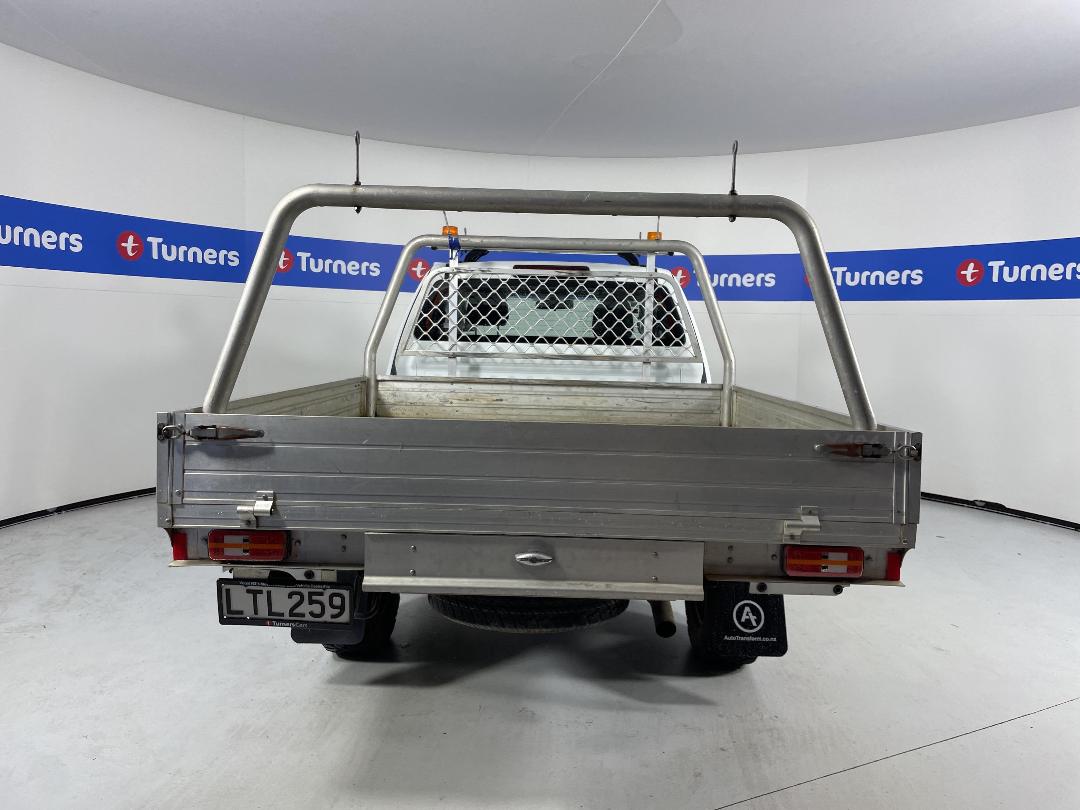 Photo '6' of Isuzu D-MAX