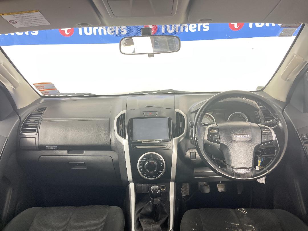 Photo '17' of Isuzu D-MAX