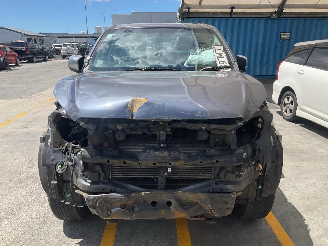 Photo '2' of Isuzu D-MAX LS DC Photo '2' of Isuzu D-MAX LS DC