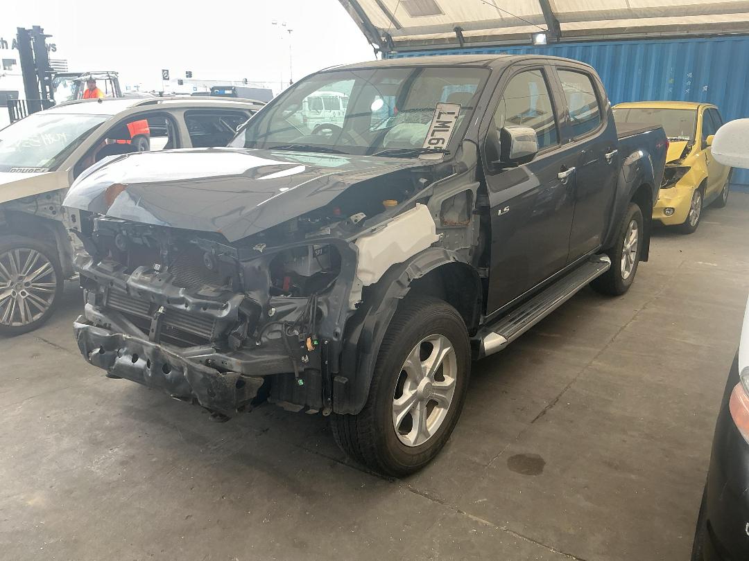 Photo '3' of Isuzu D-MAX LS DC Photo '3' of Isuzu D-MAX LS DC