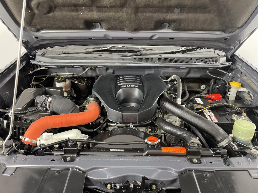 Photo '13' of Isuzu D-MAX